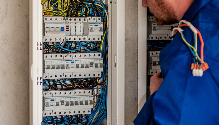 electricistas para comunidades de vecinos en Donostia